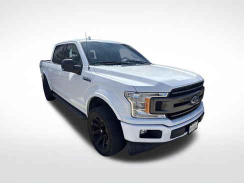 Used 2018 Ford F150 XLT w/ Equipment Group 302A Luxury RWD image 2