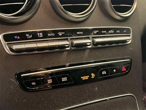 Certified 2022 Mercedes-Benz GLC 300 4MATIC image 29