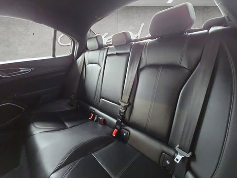 Used 2023 Alfa Romeo Giulia Sprint image 22