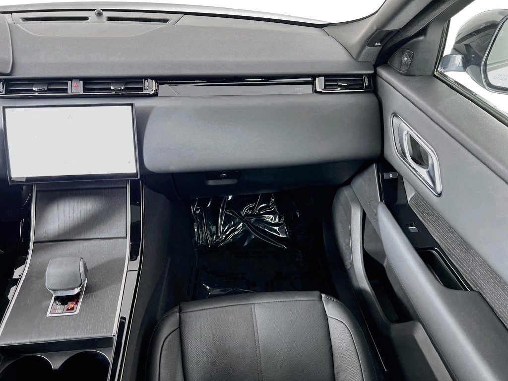 Certified 2026 Land Rover Range Rover Velar S AWD/4WD image 25