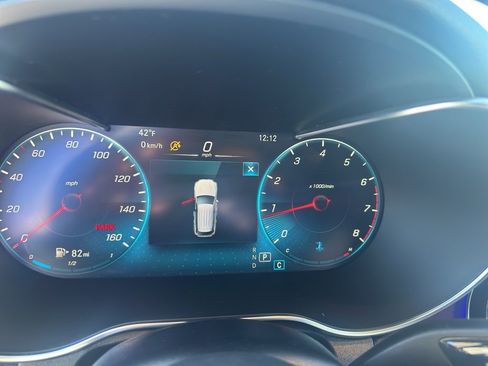 Used 2022 Mercedes-Benz GLC 300 4MATIC image 9