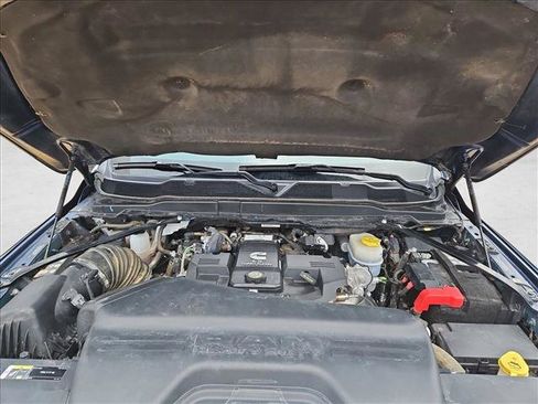 Used 2024 RAM 2500 Limited AWD/4WD image 24