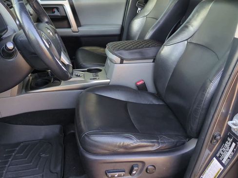 Used 2011 Toyota 4Runner SR5 image 15