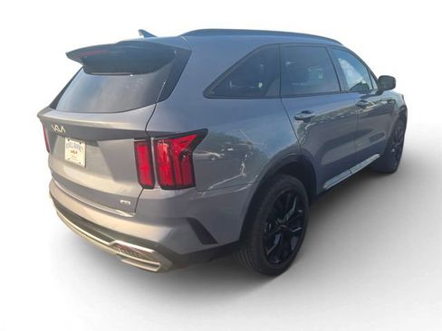 Used 2023 Kia Sorento SX AWD/4WD image 14