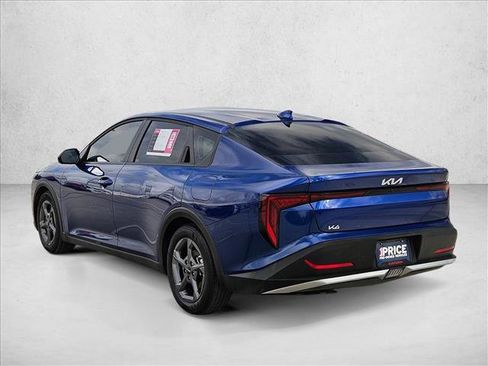 Used 2025 Kia K4 FWD image 8