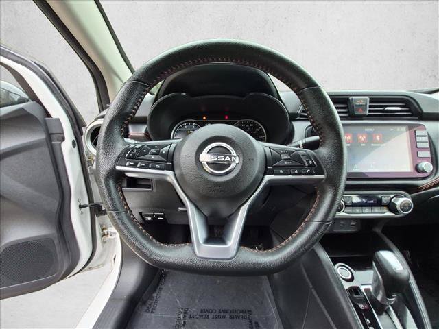 Used 2025 Nissan Versa SR FWD image 28