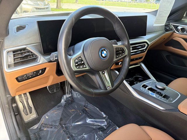 Certified 2024 BMW i4 eDrive40 w/ M Sport Package RWD image 19