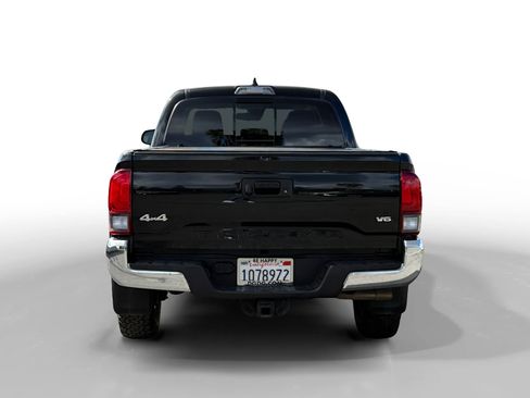 Used 2020 Toyota Tacoma SR5 image 4
