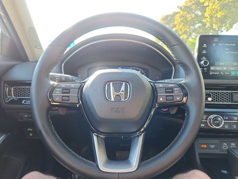 Certified 2024 Honda Civic Touring image 18