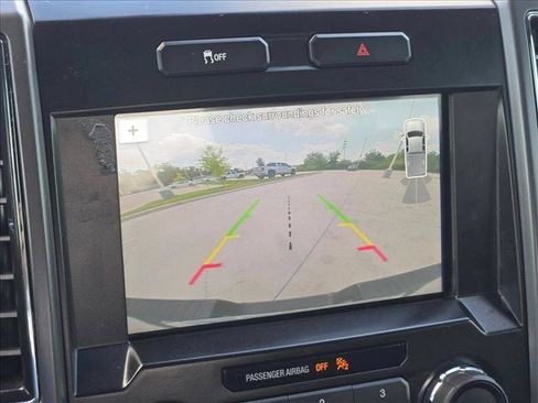 Used 2017 Ford F150 XLT w/ Equipment Group 302A Luxury RWD image 10