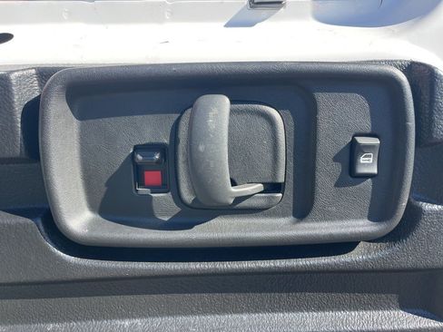 Used 2023 GMC Savana 2500 w/ Driver Convenience Package image 20