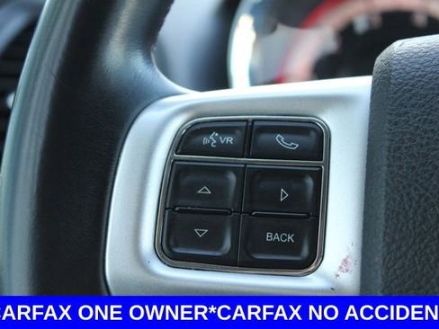 Used 2019 Dodge Grand Caravan SE w/ UConnect Hands-Free Group image 28