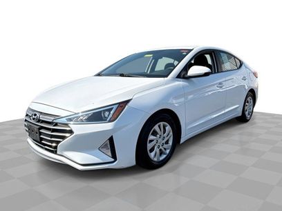 Used 2019 Hyundai Elantra SE w/ Cargo Package
