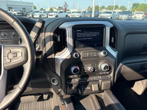 Used 2019 GMC Sierra 1500 SLT w/ SLT Premium Package AWD/4WD image 21
