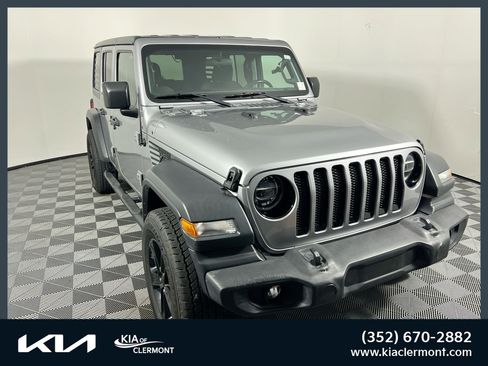 Used 2020 Jeep Wrangler Unlimited Sport AWD/4WD image 1