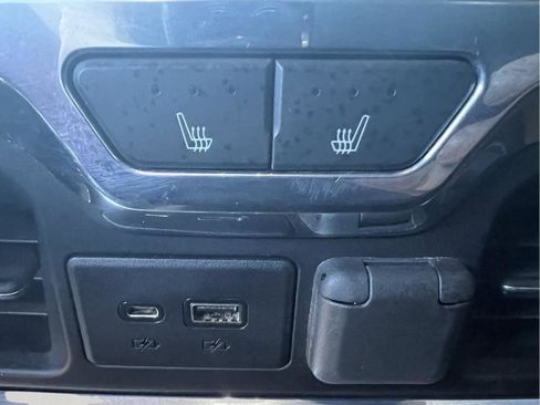 Used 2019 GMC Sierra 1500 AT4 image 23