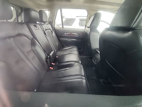 Used 2011 Lincoln MKX AWD w/ 102A Rapid Spec Order Code image 6