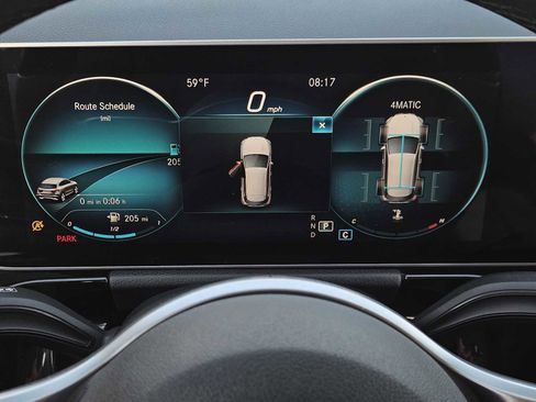 Used 2021 Mercedes-Benz GLA 250 4MATIC image 15