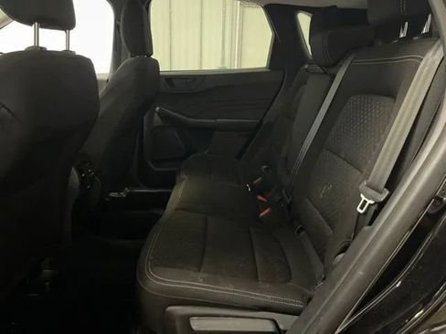 Used 2023 Ford Escape Active w/ Tech Pack #1 AWD/4WD image 14