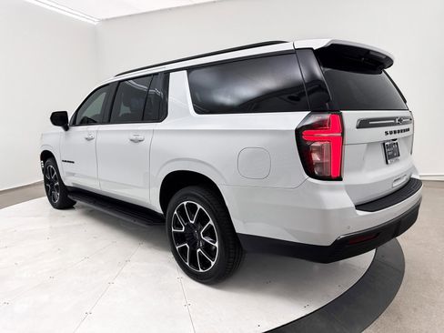 Used 2021 Chevrolet Suburban RST w/ Rear Media and Nav Package image 17