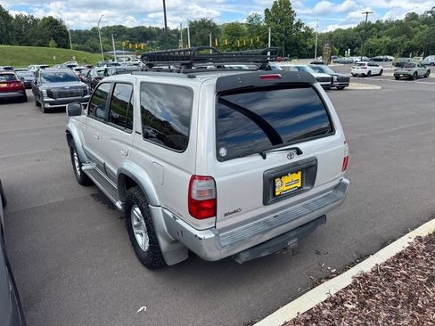 Used 2000 Toyota 4Runner Limited AWD/4WD image 20