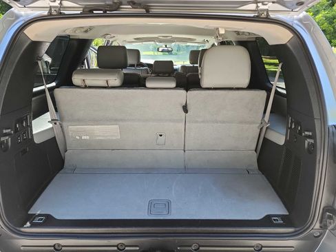 Used 2012 Toyota Sequoia SR5 w/ Premium Pkg RWD image 34
