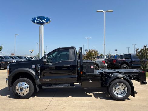 New 2026 Ford F450 XLT w/ XLT Value Package AWD/4WD image 2