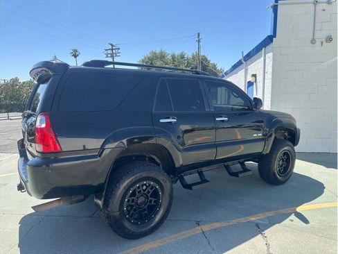 Used 2006 Toyota 4Runner Sport AWD/4WD image 8