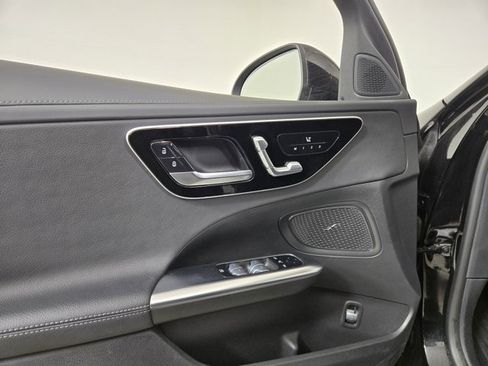 Certified 2022 Mercedes-Benz C 300 4MATIC Sedan image 22