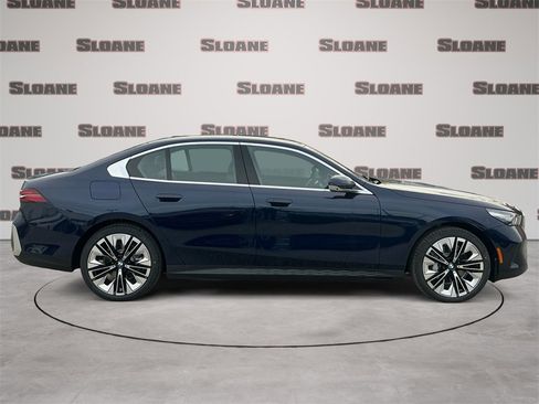 New 2026 BMW 530i xDrive image 6