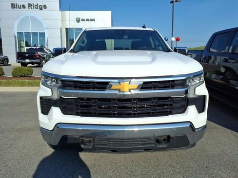Used 2023 Chevrolet Silverado 1500 LT AWD/4WD image 11