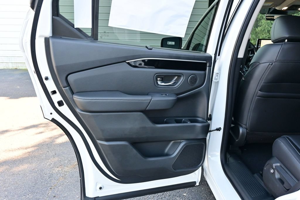 New 2026 Honda Pilot EX-L image 12