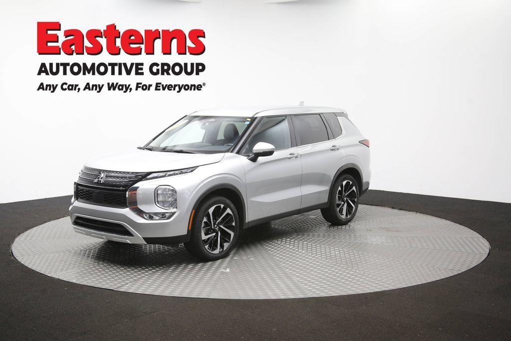 Used 2024 Mitsubishi Outlander SE FWD image 56