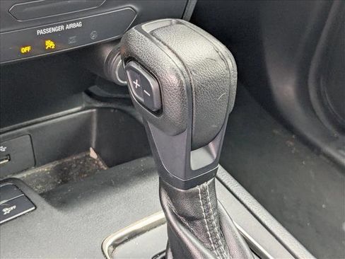 Used 2019 Ford Ranger XL w/ Equipment Group 101A Mid image 8