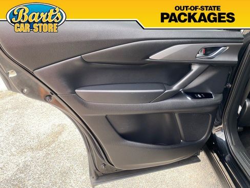 Used 2023 MAZDA CX-9 Touring image 21