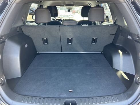 Certified 2026 Chevrolet Equinox LT FWD image 10