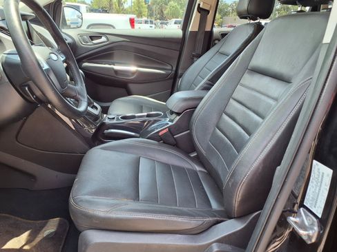 Used 2014 Ford Escape Titanium FWD image 13