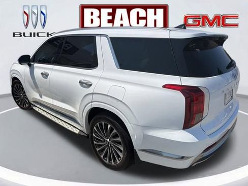 Used 2025 Hyundai Palisade Calligraphy AWD/4WD image 3