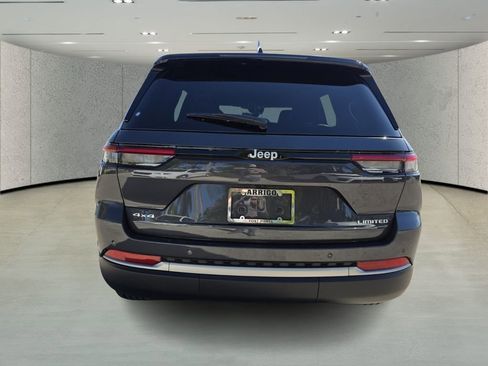 New 2026 Jeep Grand Cherokee Limited w/ Trailer Tow Package image 5