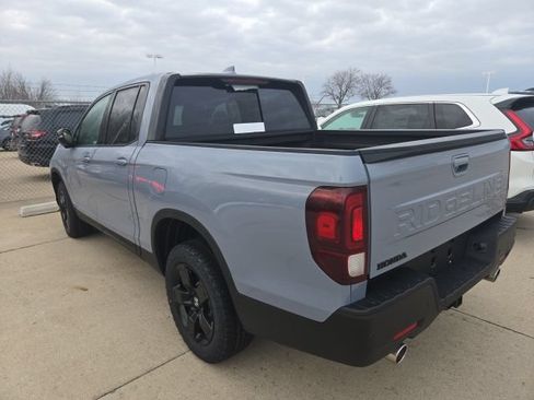 New 2026 Honda Ridgeline Black Edition image 5