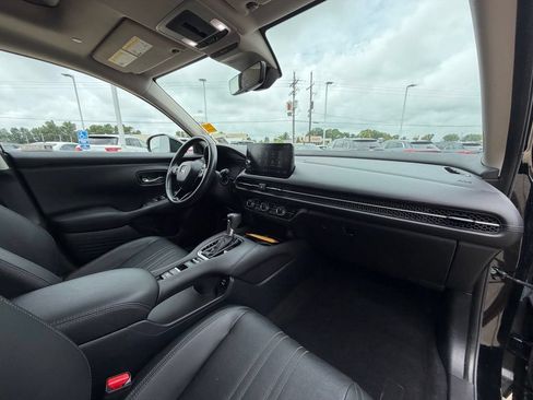 Used 2024 Honda HR-V EX-L image 30