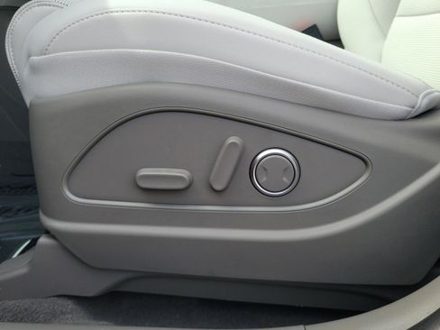 New 2026 Hyundai Palisade FWD Hybrid image 16