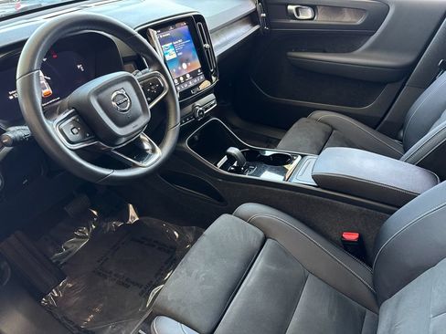Certified 2023 Volvo XC40 Recharge Plus w/ Protection Package Premier AWD/4WD image 9