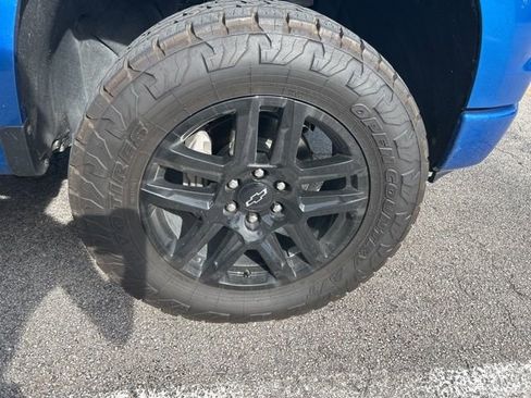 Used 2024 Chevrolet Silverado 1500 RST w/ Convenience Package II image 7