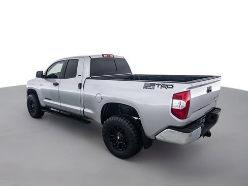 Used 2015 Toyota Tundra SR5 w/ SR5 Upgrade Package image 7