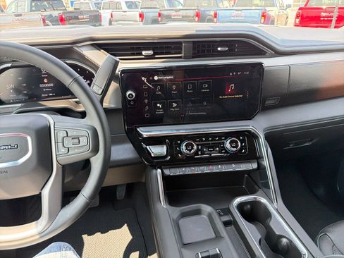 New 2026 GMC Sierra 2500 Denali w/ Technology Package AWD/4WD image 29