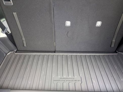 Used 2025 Toyota Grand Highlander AWD Hybrid image 6