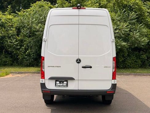New 2025 Mercedes-Benz Sprinter 2500 image 6