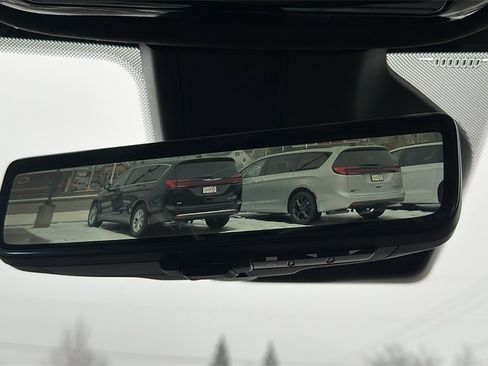 Used 2024 Jeep Grand Cherokee L Summit image 28