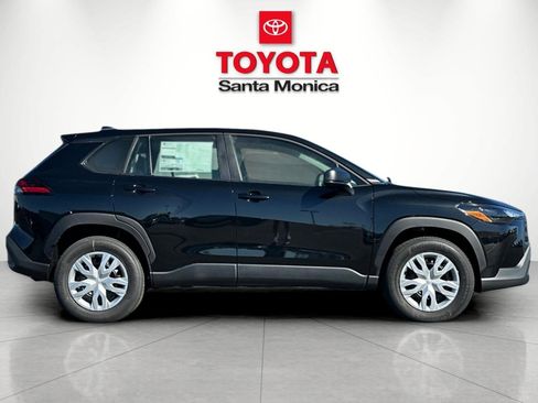 New 2026 Toyota Corolla Cross L image 2